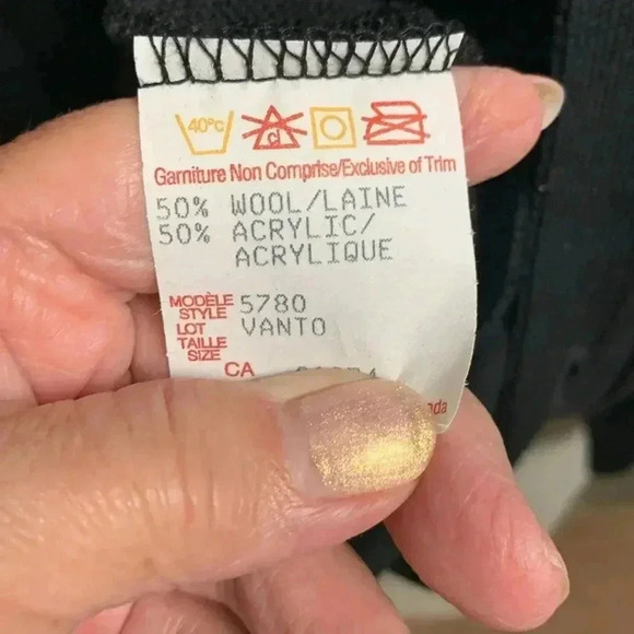 Vintage Cooper Mens Sweater  w Pockets Black, Gray and Red Mint Condition - Picture 9 of 9